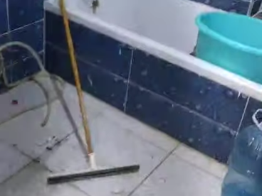 شقه للبيع شارع متفرع من ترعة عبد العال2من شارع العشرين فيصل