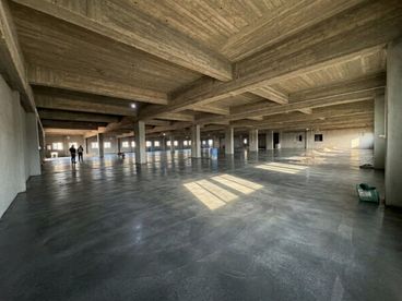 listing-image