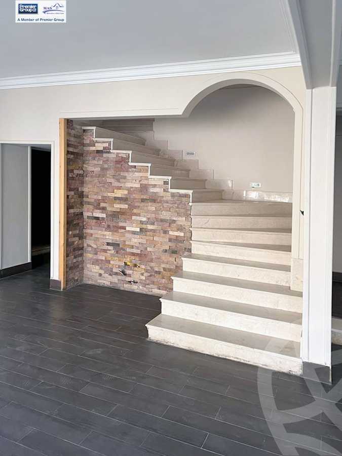 https://aqarmap.com.eg/en/listing/4259166-for-sale-cairo-el-sheikh-zayed-city-compounds-in-sheikh-zayed-casa