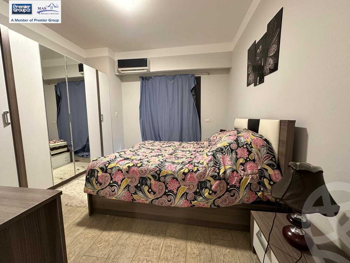 https://aqarmap.com.eg/ar/listing/4843940-for-rent-cairo-el-sheikh-zayed-city-compounds-kmbwnd-wyst-twn-swdyk