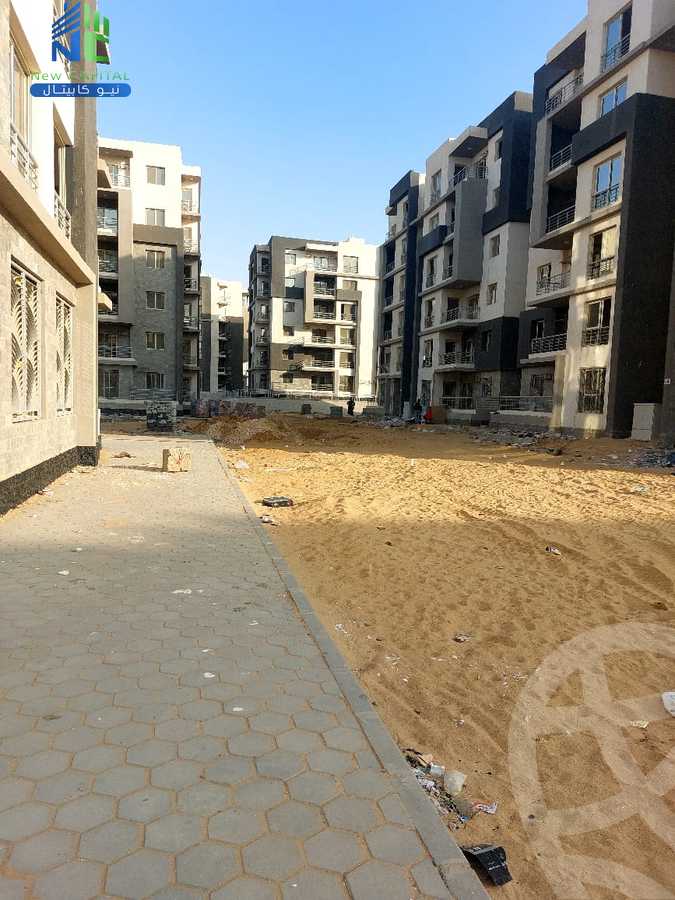 https://aqarmap.com.eg/en/listing/5706277-for-sale-cairo-new-cairo-compounds-janna-compound