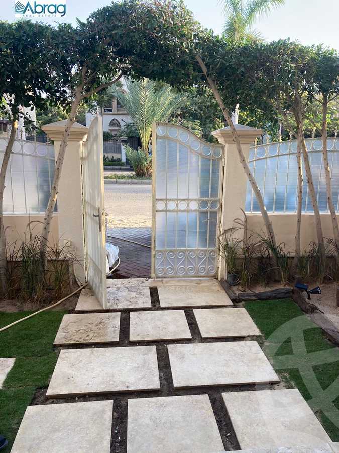 https://aqarmap.com.eg/ar/listing/3731992-for-sale-cairo-el-sheikh-zayed-city-compounds-greens