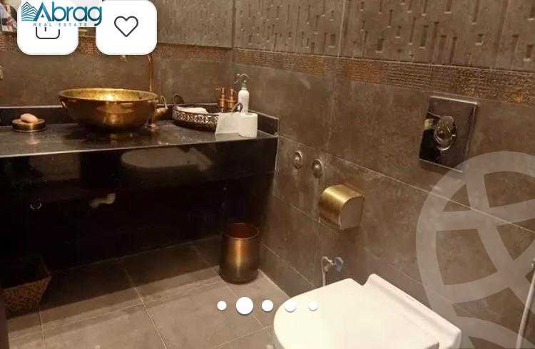 https://aqarmap.com.eg/ar/listing/3953572-for-sale-cairo-el-sheikh-zayed-city-compounds-in-sheikh-zayed-royal-meadows