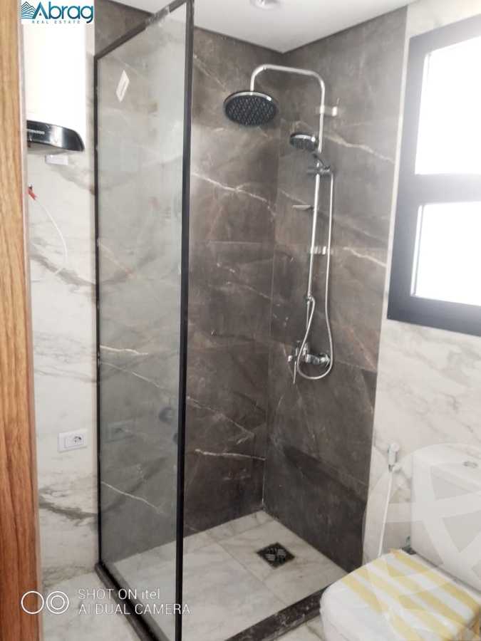 https://aqarmap.com.eg/ar/listing/4022672-for-rent-cairo-el-sheikh-zayed-city-compounds-kmbwnd-wyst-twn-swdyk