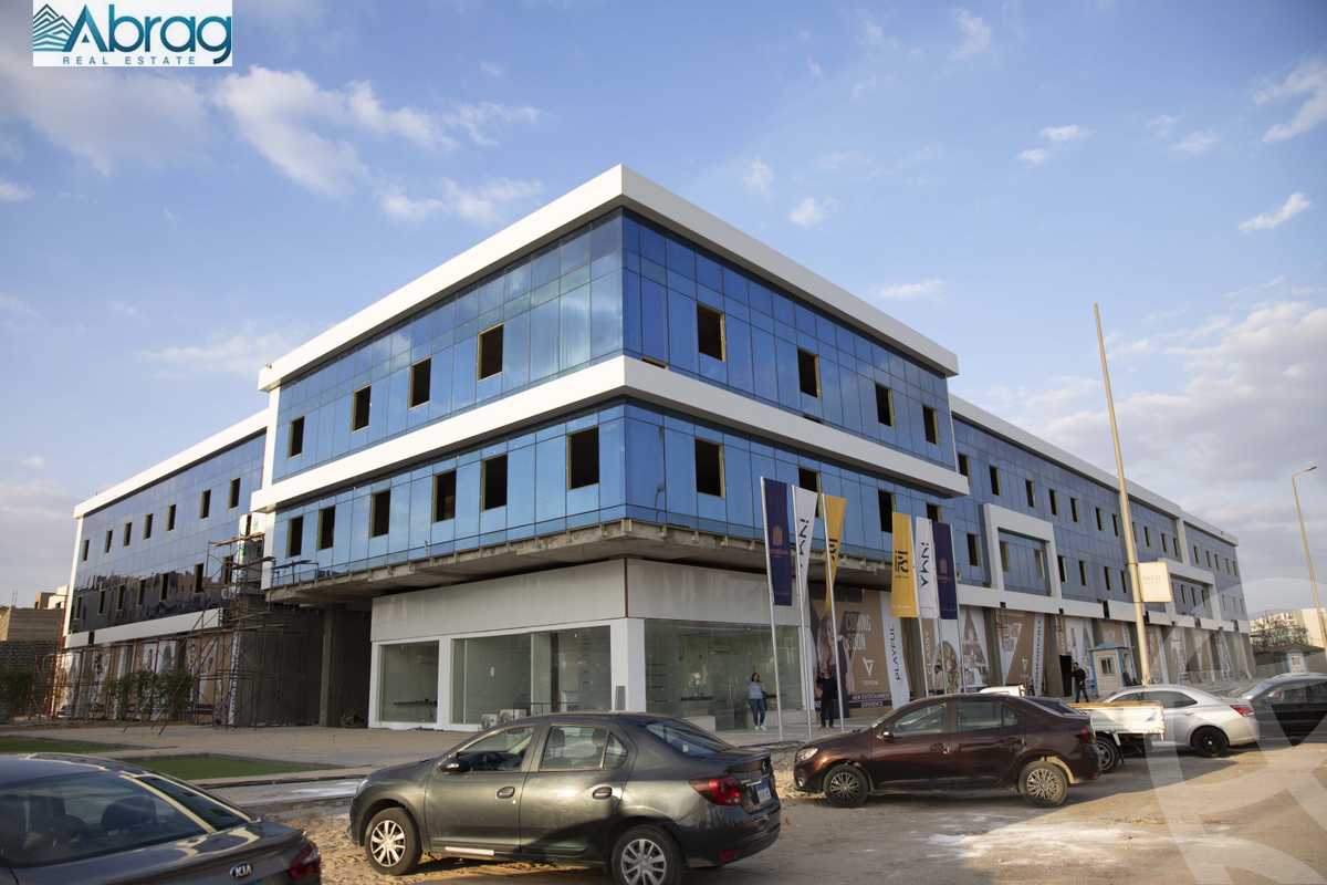 https://aqarmap.com.eg/en/listing/4023466-for-sale-cairo-el-sheikh-zayed-city-compounds-tryfywm-zyd-nm-llttwyr