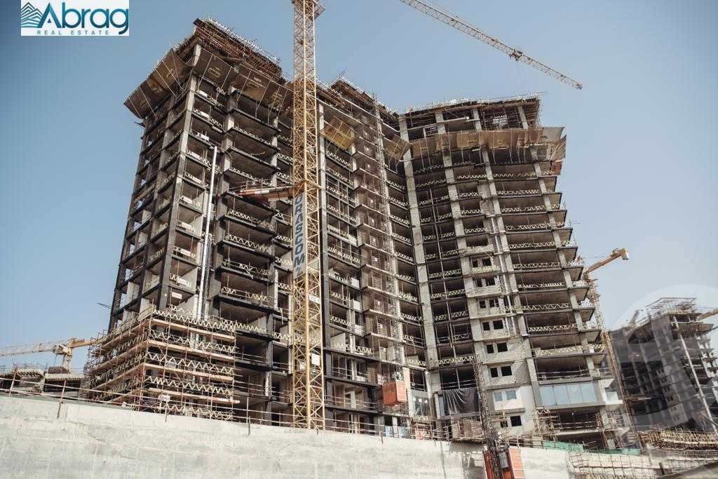 https://aqarmap.com.eg/ar/listing/4033351-for-sale-cairo-el-sheikh-zayed-city-compounds-brj-zyd-wr-llttwyr