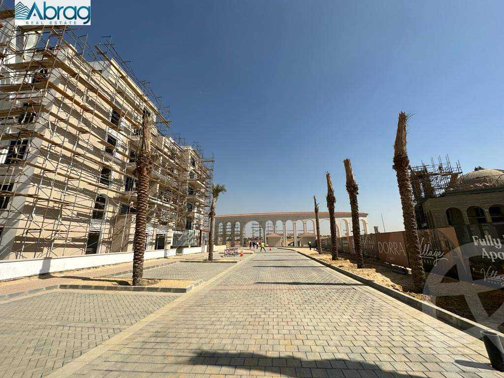 https://aqarmap.com.eg/en/listing/4102945-for-sale-cairo-el-sheikh-zayed-city-compounds-kmbwnd-fyldj-wyst-dr-llttwyr