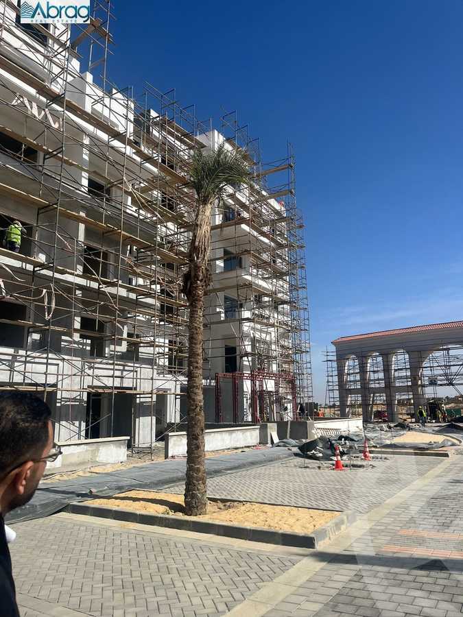 https://aqarmap.com.eg/en/listing/4102945-for-sale-cairo-el-sheikh-zayed-city-compounds-kmbwnd-fyldj-wyst-dr-llttwyr