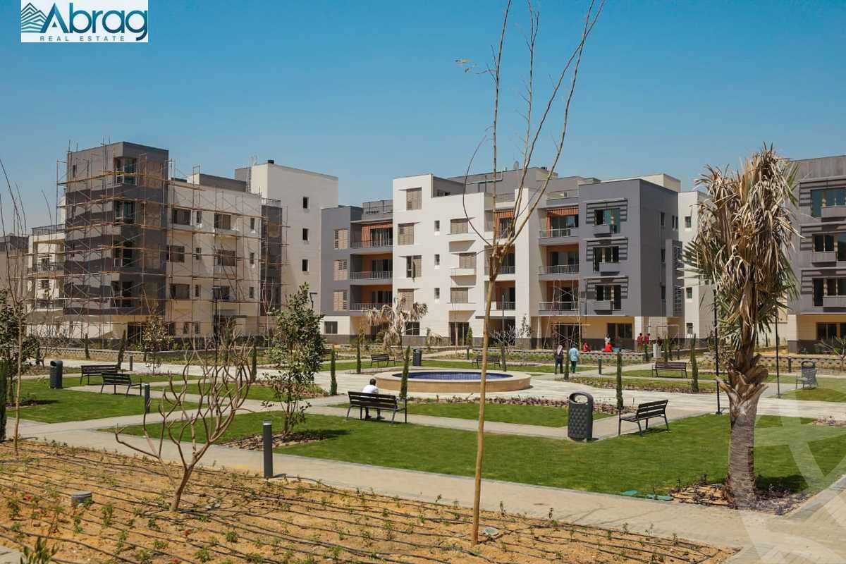 https://aqarmap.com.eg/en/listing/4120750-for-sale-cairo-6th-of-october-compound-aeon