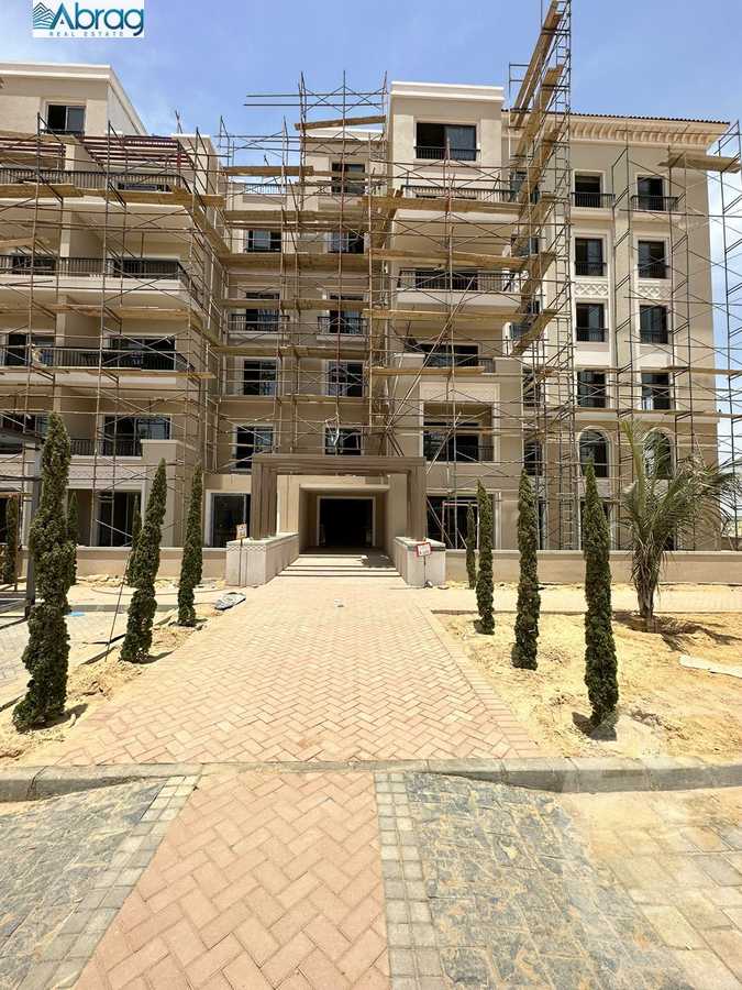 https://aqarmap.com.eg/en/listing/4144279-for-sale-cairo-el-sheikh-zayed-city-compounds-kmbwnd-fyldj-wyst-dr-llttwyr
