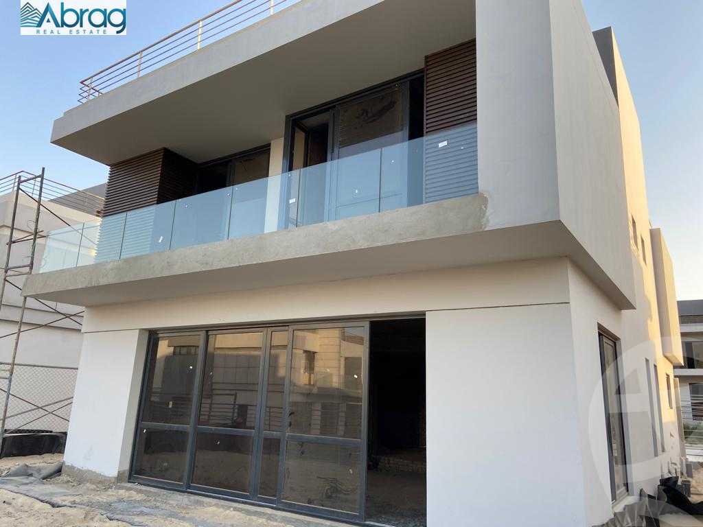https://aqarmap.com.eg/en/listing/4179932-for-sale-cairo-el-sheikh-zayed-city-compounds-in-sheikh-zayed-el-patio-zahraa