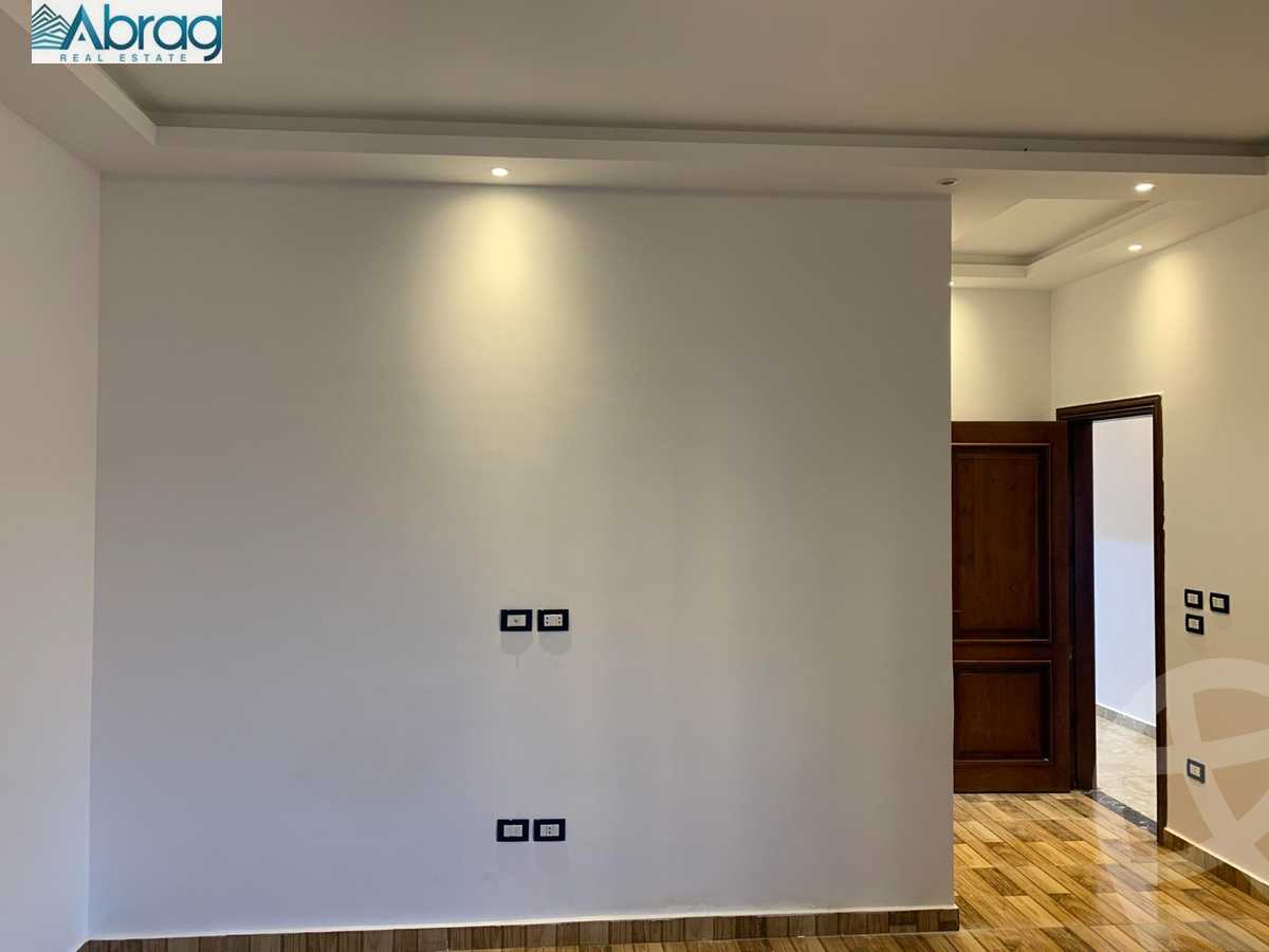 https://aqarmap.com.eg/ar/listing/4194380-for-rent-cairo-6th-of-october-compound-green-5