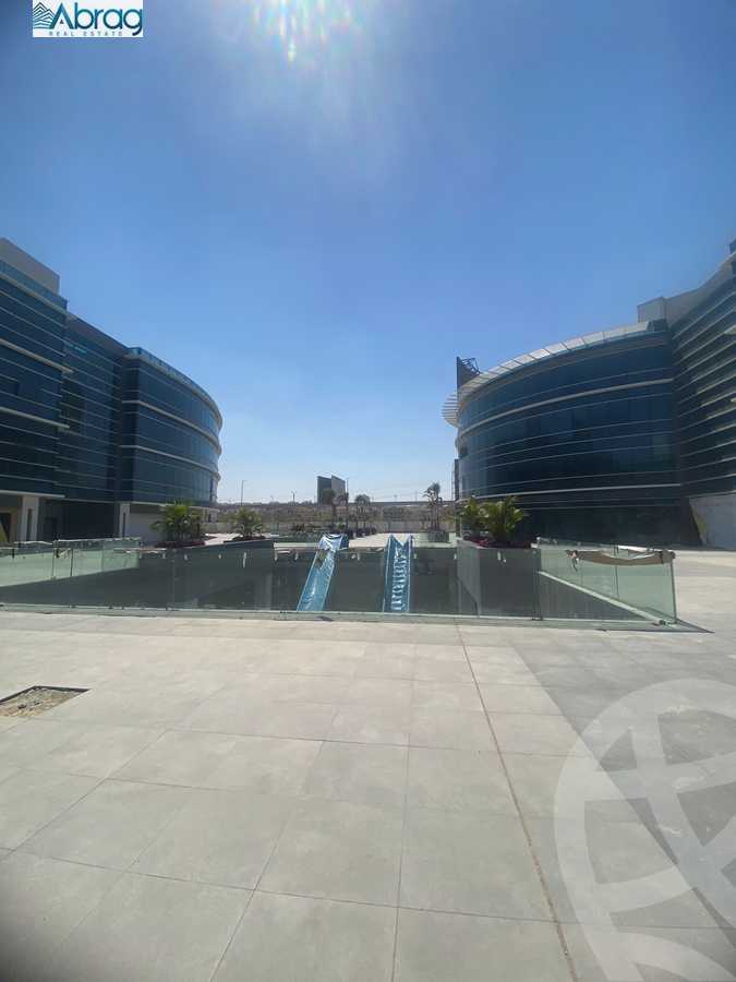 https://aqarmap.com.eg/ar/listing/4657768-for-rent-cairo-el-sheikh-zayed-city-compounds-in-sheikh-zayed-capital-business-park