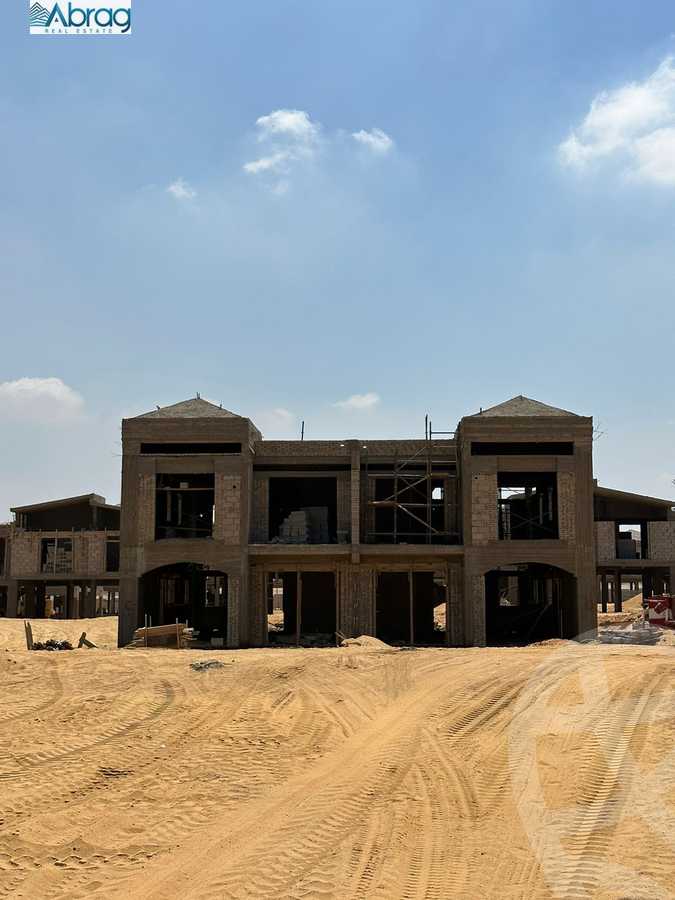 https://aqarmap.com.eg/en/listing/4886139-for-sale-cairo-el-sheikh-zayed-city-compounds-kmbwnd-fyldj-wyst-dr-llttwyr