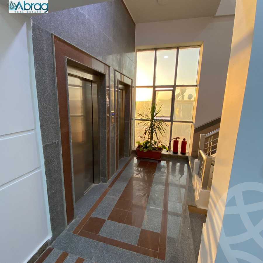 https://aqarmap.com.eg/en/listing/5463361-for-rent-cairo-el-sheikh-zayed-city-compounds-hayat-clinics-mall-al-fayoum-development