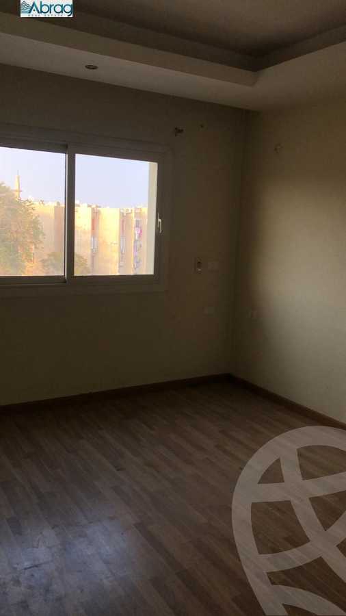 https://aqarmap.com.eg/en/listing/5759762-for-rent-cairo-el-sheikh-zayed-city-compounds-dh-drys