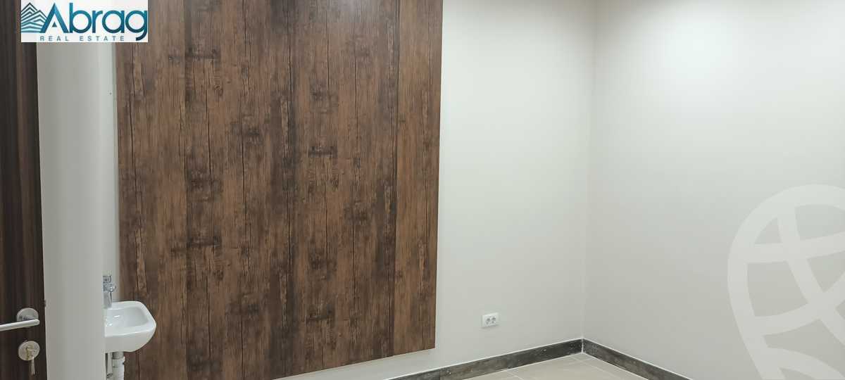 https://aqarmap.com.eg/ar/listing/5904452-for-rent-cairo-el-sheikh-zayed-city-compounds-tryfywm-zyd-nm-llttwyr