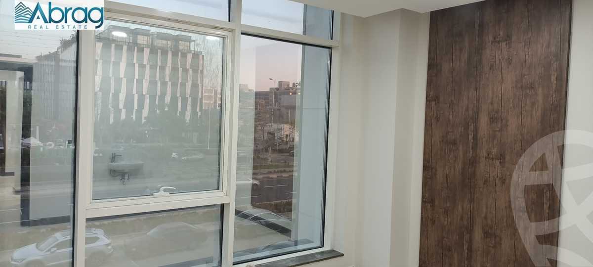 https://aqarmap.com.eg/ar/listing/5904452-for-rent-cairo-el-sheikh-zayed-city-compounds-tryfywm-zyd-nm-llttwyr
