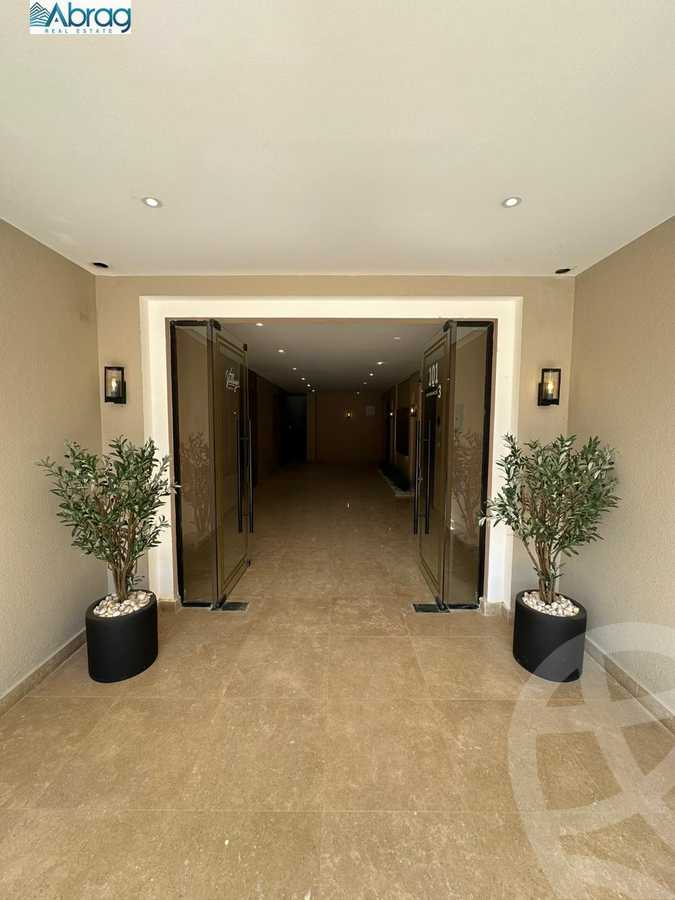 https://aqarmap.com.eg/en/listing/5904485-for-sale-cairo-el-sheikh-zayed-city-compounds-kmbwnd-fyldj-wyst-dr-llttwyr