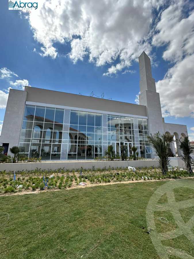 https://aqarmap.com.eg/en/listing/5904485-for-sale-cairo-el-sheikh-zayed-city-compounds-kmbwnd-fyldj-wyst-dr-llttwyr