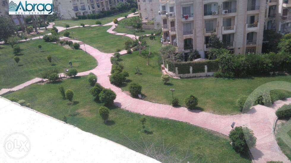 https://aqarmap.com.eg/en/listing/5935591-for-sale-cairo-el-sheikh-zayed-city-compounds-hadayek-el-mohandiseen