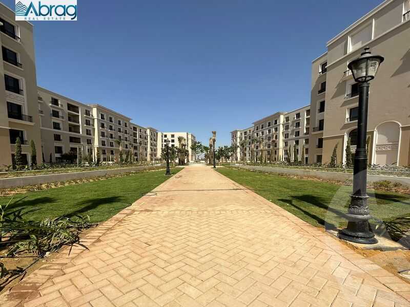 https://aqarmap.com.eg/ar/listing/5986987-for-sale-cairo-el-sheikh-zayed-city-compounds-kmbwnd-fyldj-wyst-dr-llttwyr