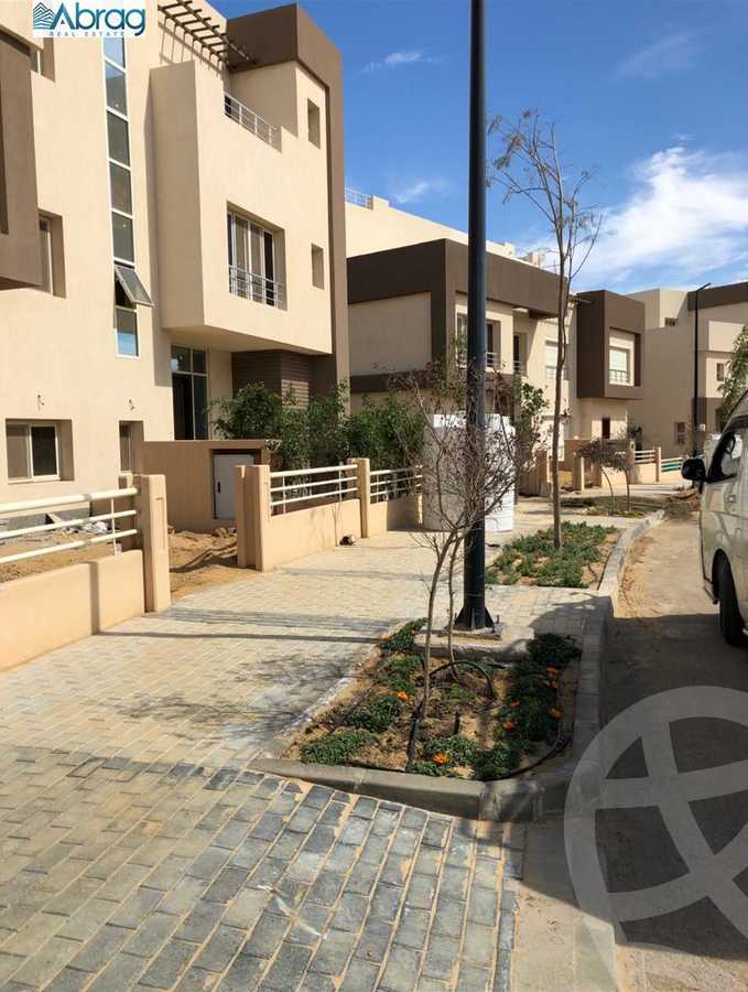 https://aqarmap.com.eg/en/listing/6191360-for-sale-cairo-6th-of-october-compounds-grand-heights