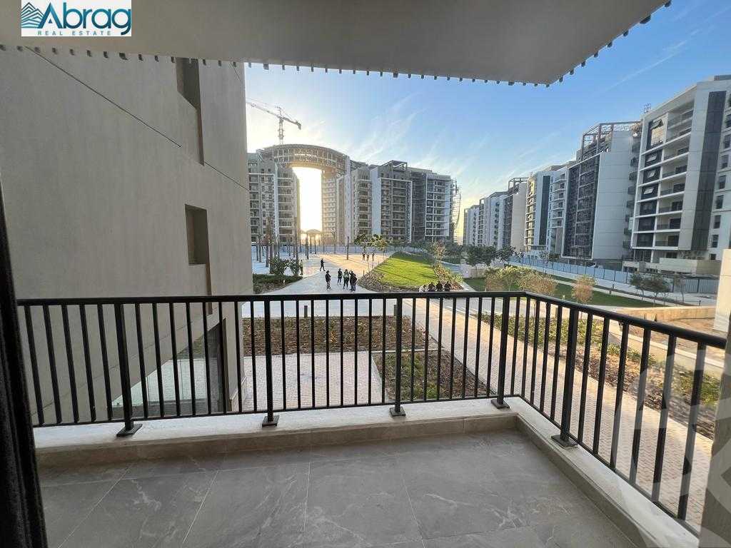 https://aqarmap.com.eg/en/listing/6231756-for-sale-cairo-el-sheikh-zayed-city-compounds-zyd-wr-llttwyr-park-towers-zed-el-sheikh-zayed-compound