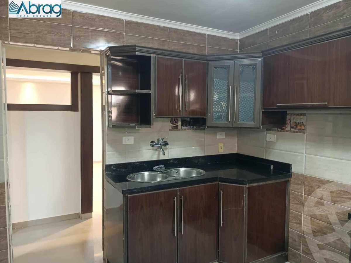 https://aqarmap.com.eg/en/listing/6520114-for-sale-cairo-el-sheikh-zayed-city-el-hay-el-hady-ashaer-area-1-street-10