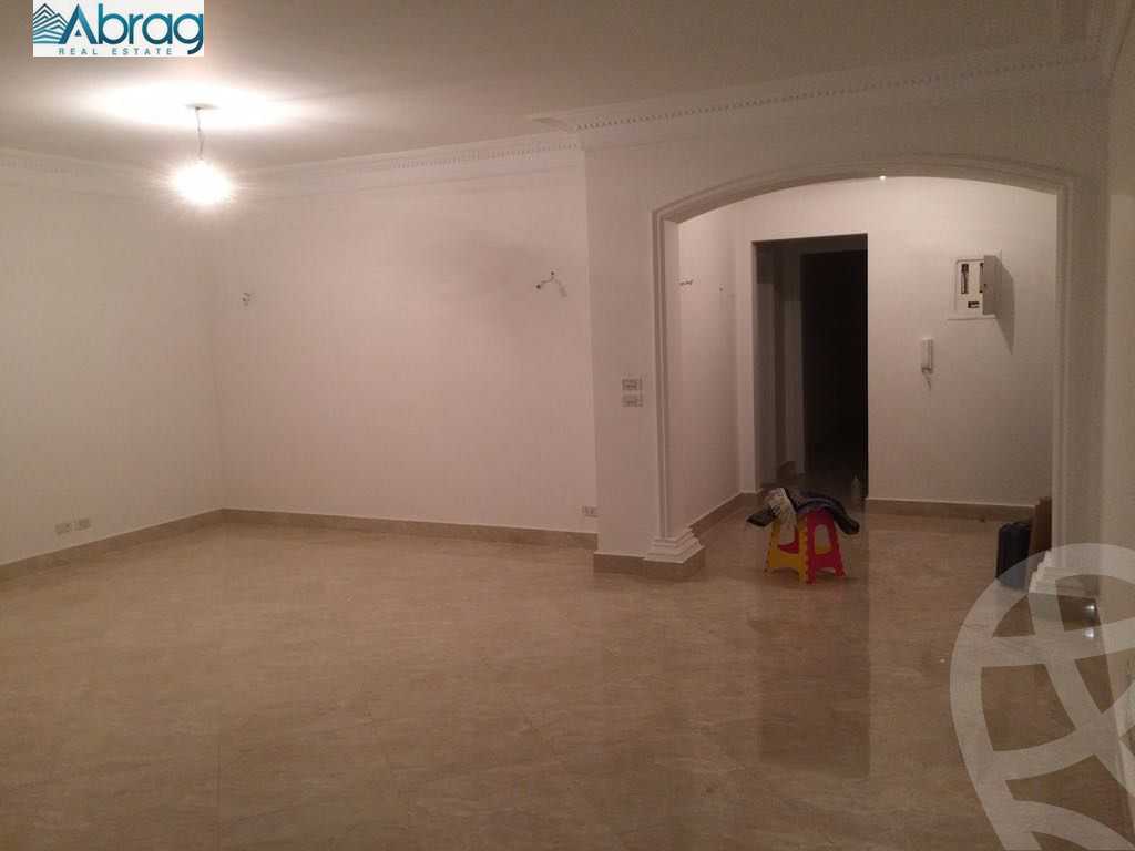 https://aqarmap.com.eg/en/listing/6520493-for-sale-cairo-el-sheikh-zayed-city-compounds-greens