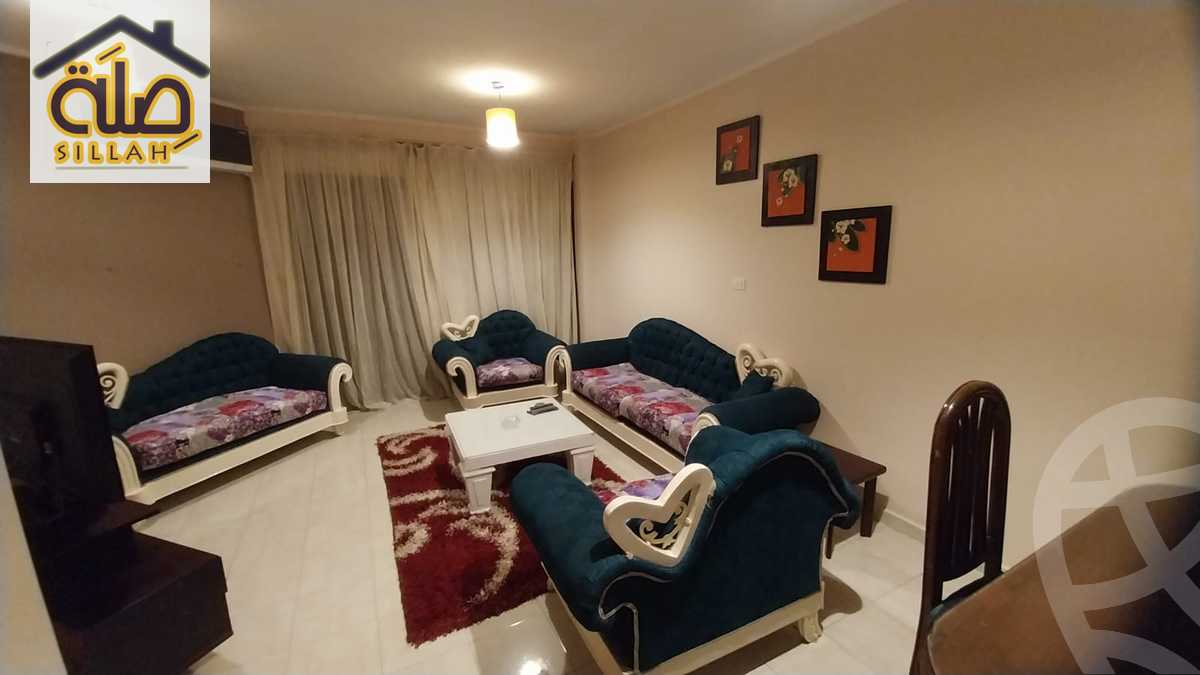 https://aqarmap.com.eg/en/listing/5949843-for-sale-cairo-new-cairo-lrhb-city-mtdd-lrhb-phase-8