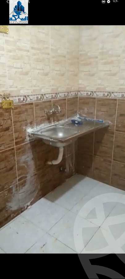 https://aqarmap.com.eg/en/listing/5890304-for-sale-cairo-helwan-helwan-el-sharkeya-gaafar-st