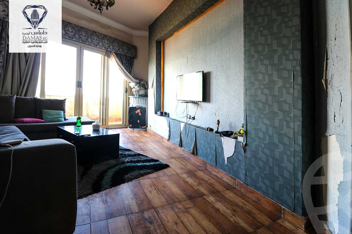 https://aqarmap.com.eg/ar/listing/3996352-for-sale-alexandria-sporting-al-kornish-sq