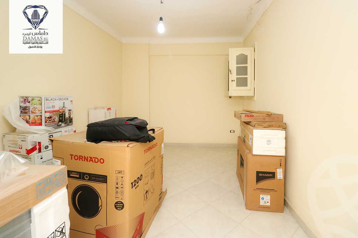 https://aqarmap.com.eg/ar/listing/4093664-for-sale-alexandria-sporting-al-kornish-sq