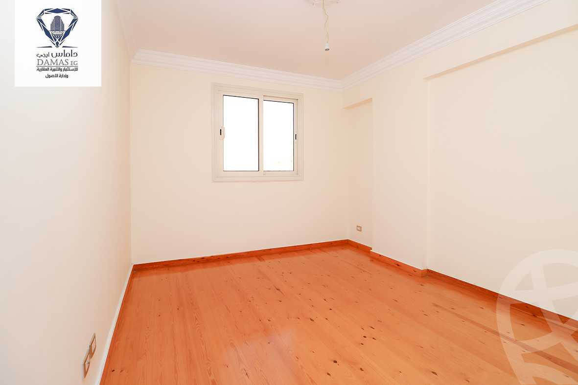https://aqarmap.com.eg/en/listing/4197191-for-sale-alexandria-camp-cesar-port-said-street