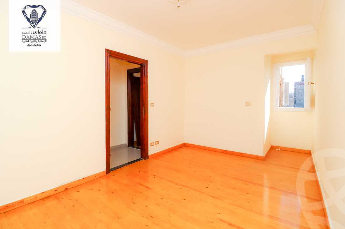 https://aqarmap.com.eg/en/listing/4197191-for-sale-alexandria-camp-cesar-port-said-street