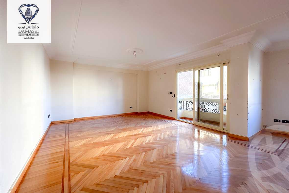 https://aqarmap.com.eg/en/listing/4274837-for-sale-alexandria-kafr-abdo-sant-square-st