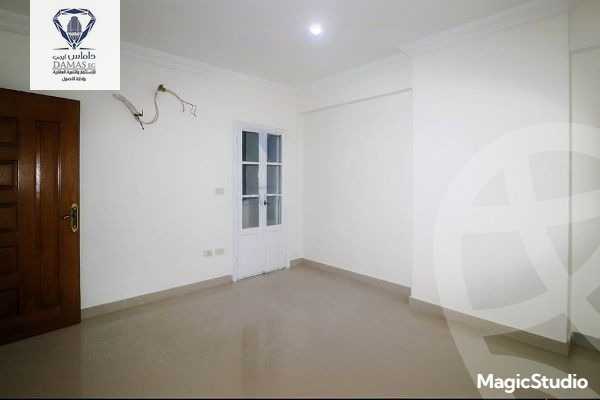 https://aqarmap.com.eg/ar/listing/5701469-for-sale-alexandria-camp-cesar-port-said-street