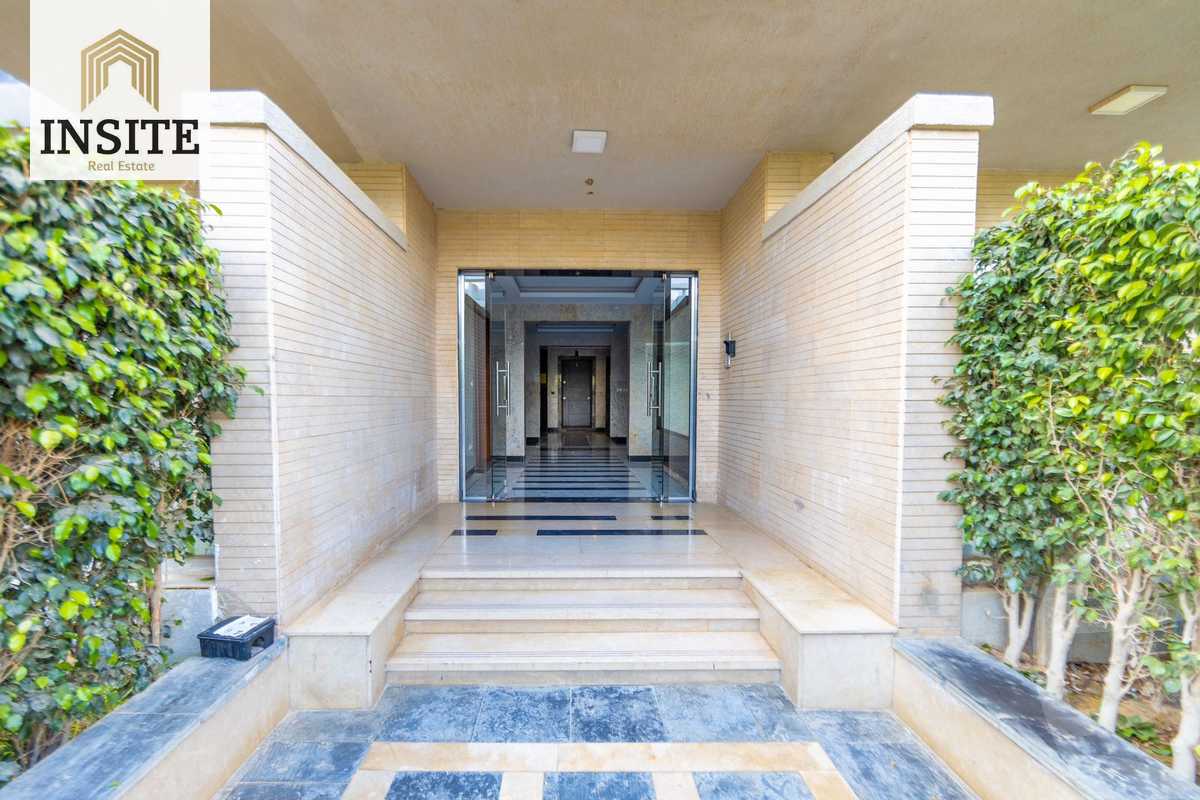 https://aqarmap.com.eg/ar/listing/3720104-for-sale-cairo-new-cairo-ltjm-lkhms-90th-street-90th:-after-auc