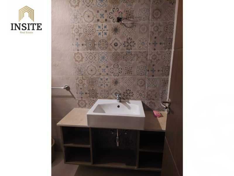 https://aqarmap.com.eg/ar/listing/4261898-for-sale-cairo-new-cairo-compounds-fifth-square