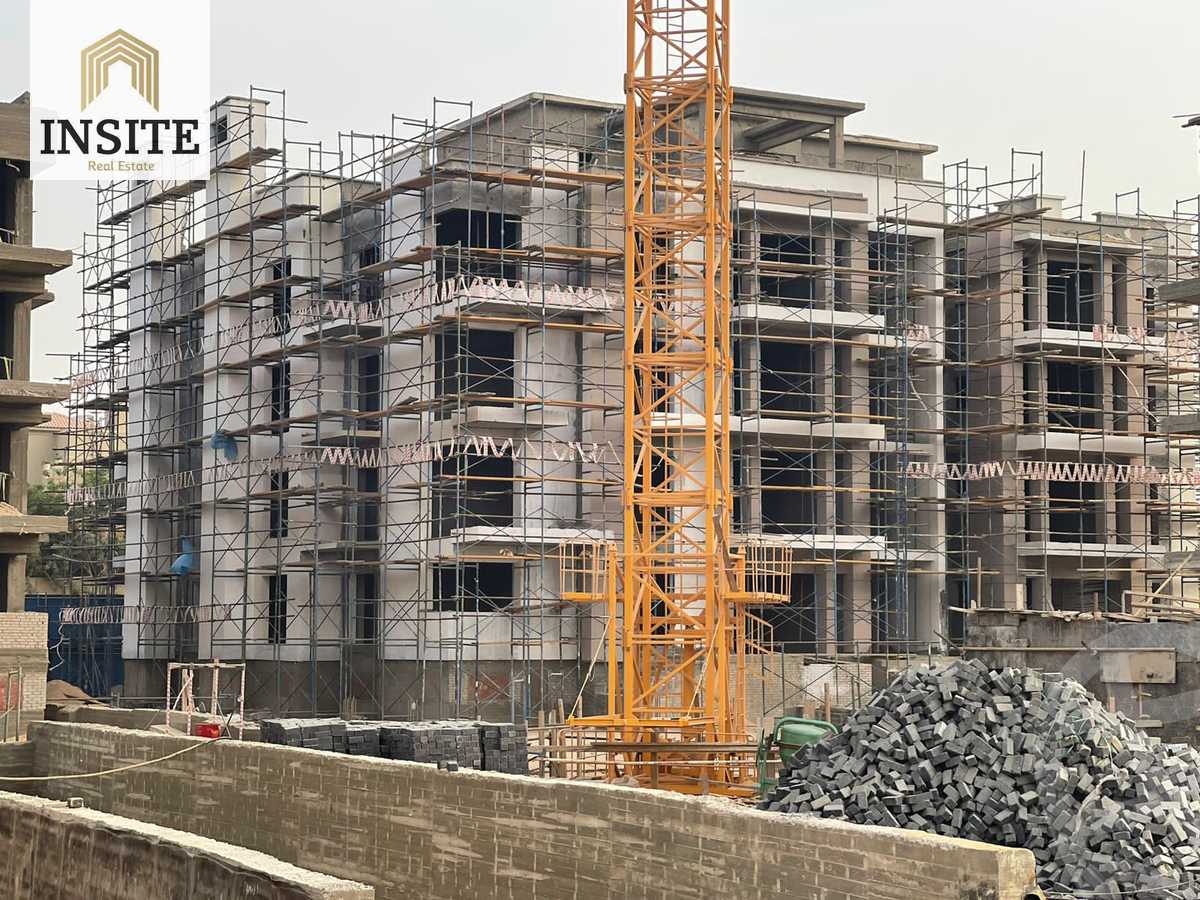 https://aqarmap.com.eg/en/listing/4356897-for-sale-cairo-new-cairo-compounds-kmbwnd-lfwntyn-rkw