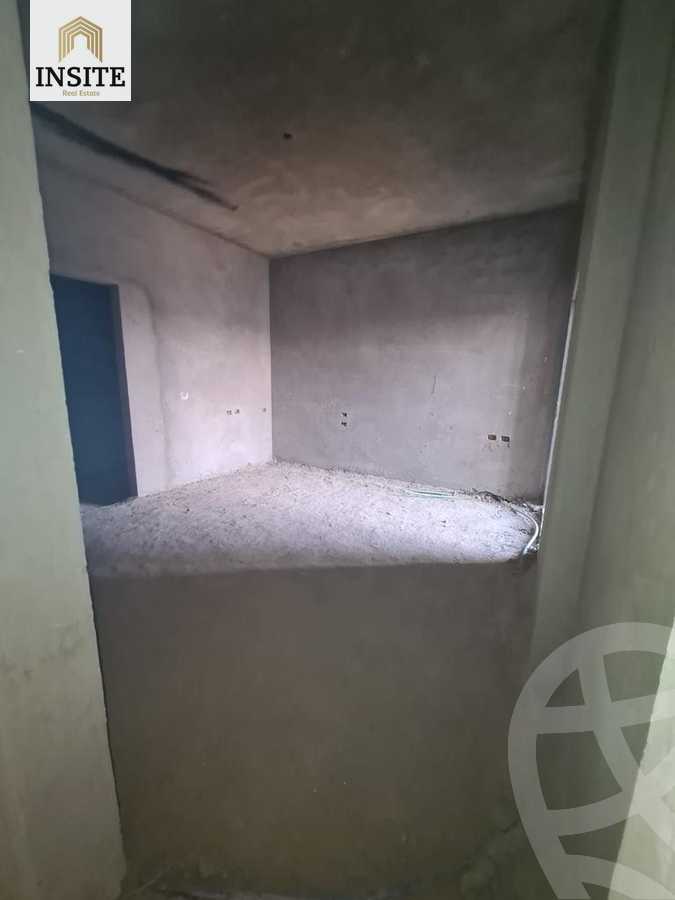 https://aqarmap.com.eg/ar/listing/4384601-for-sale-cairo-new-cairo-compounds-el-patio-7