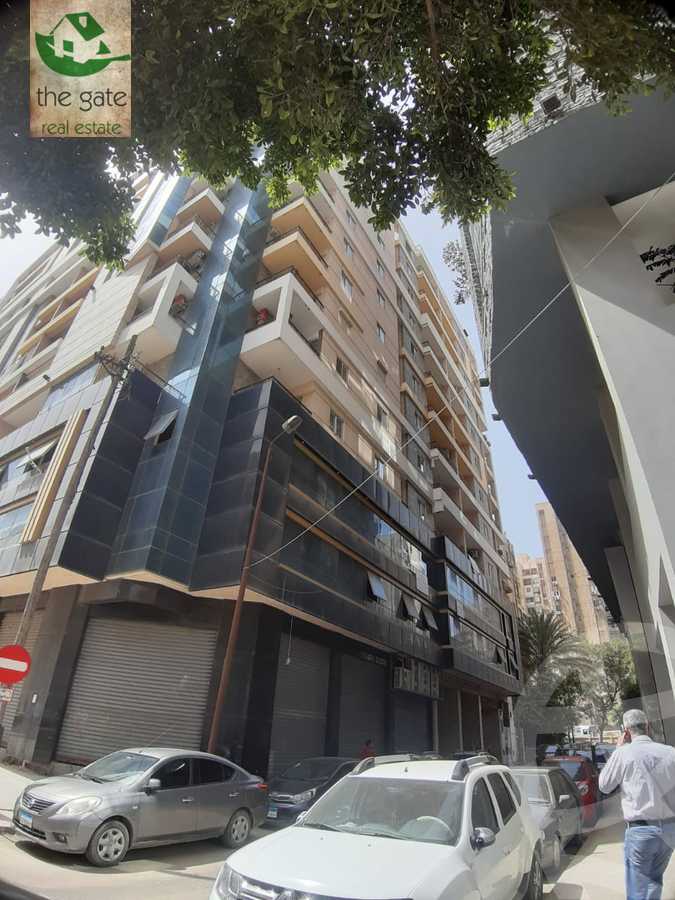 https://aqarmap.com.eg/ar/listing/5876690-for-sale-alexandria-roshdy-shr-bw-qyr-tryq-lhry