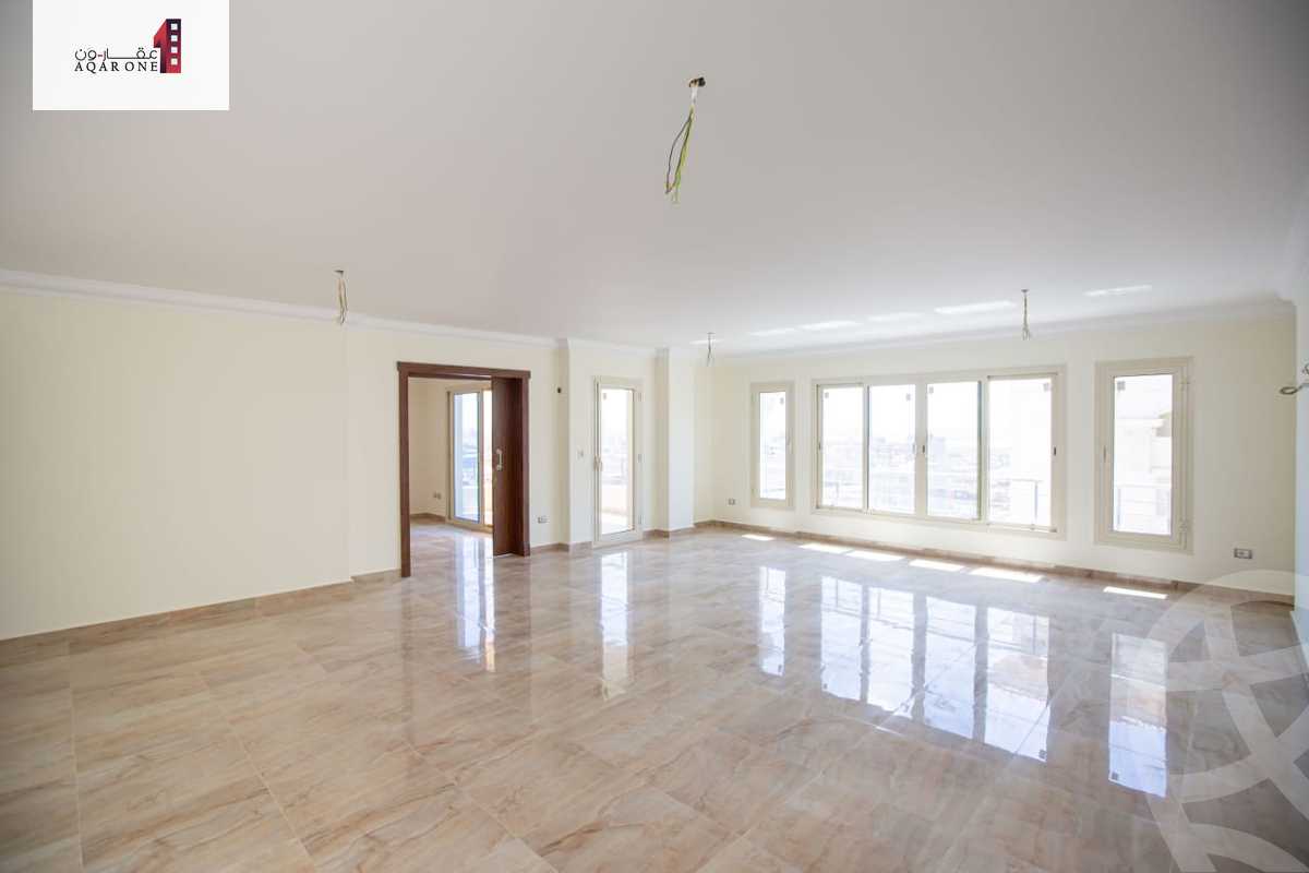 https://aqarmap.com.eg/ar/listing/4987949-for-sale-alexandria-smouha-compounds-in-smouha-antoniadis-city-compound