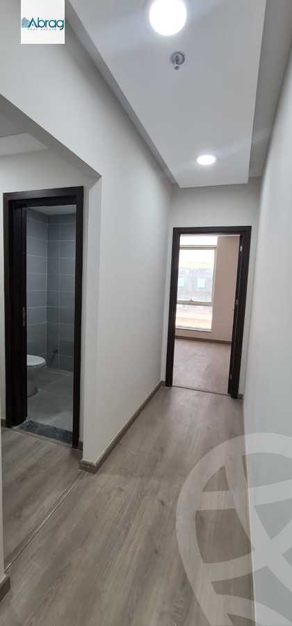 https://aqarmap.com.eg/en/listing/4170671-for-sale-cairo-el-sheikh-zayed-city-compounds-tryfywm-zyd-nm-llttwyr