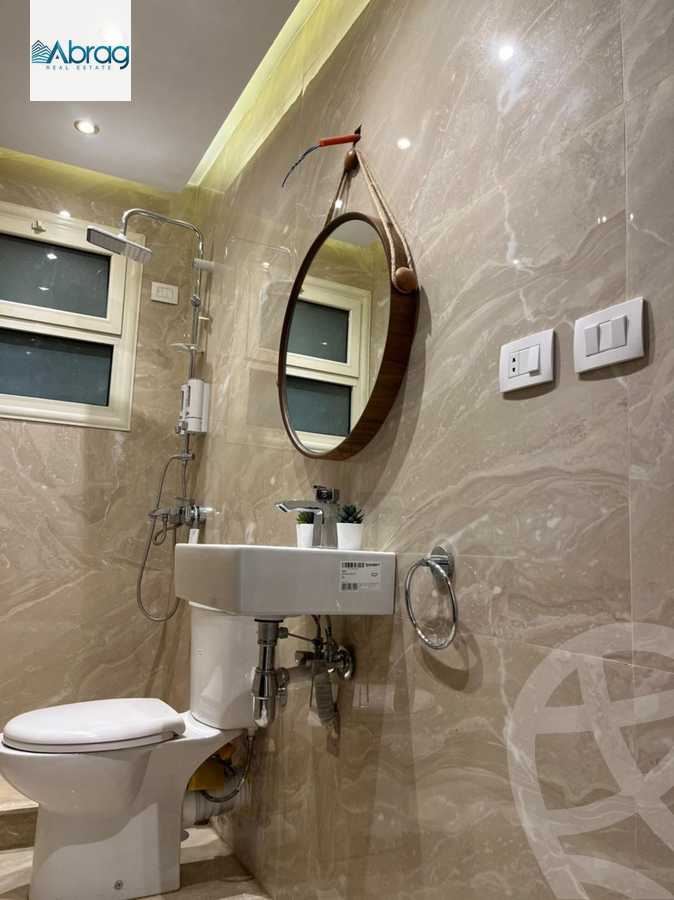 https://aqarmap.com.eg/en/listing/5417552-for-sale-cairo-el-sheikh-zayed-city-compounds-jn-1