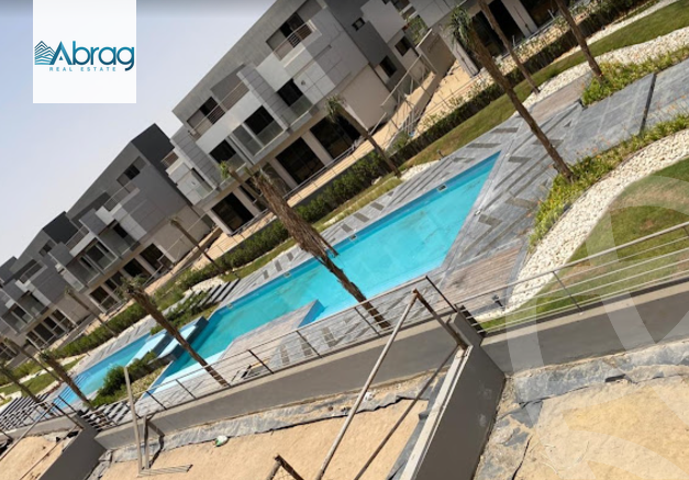 https://aqarmap.com.eg/ar/listing/5623525-for-sale-cairo-el-sheikh-zayed-city-compounds-el-patio-zahraa