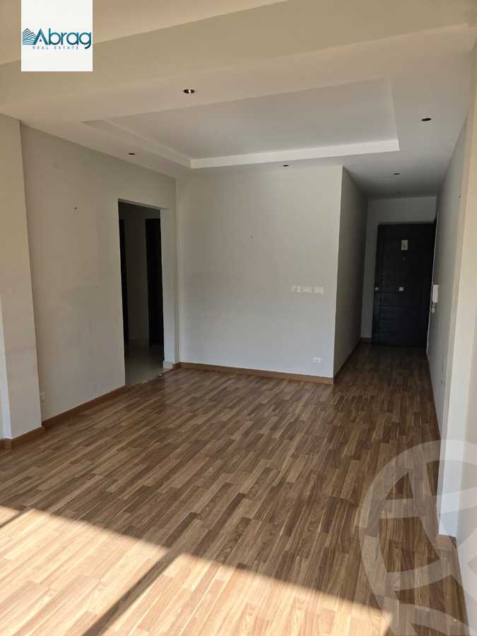 https://aqarmap.com.eg/en/listing/6213568-for-rent-cairo-el-sheikh-zayed-city-compounds-dh-drys