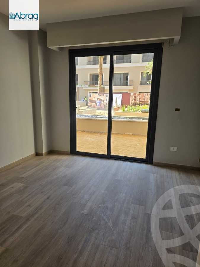 https://aqarmap.com.eg/en/listing/6553438-for-sale-cairo-el-sheikh-zayed-city-compounds-kmbwnd-fyldj-wyst-dr-llttwyr