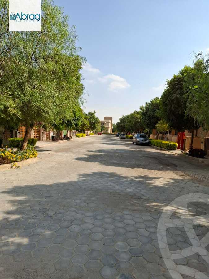 https://aqarmap.com.eg/en/listing/6560729-for-sale-cairo-6th-of-october-compounds-rayos